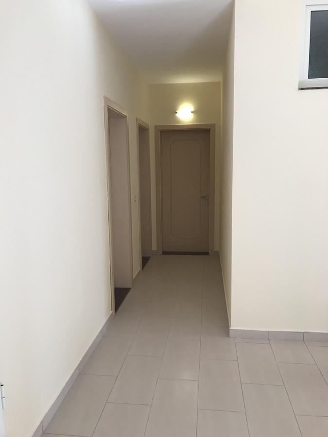 Velipoja Apartments Ngoại thất bức ảnh